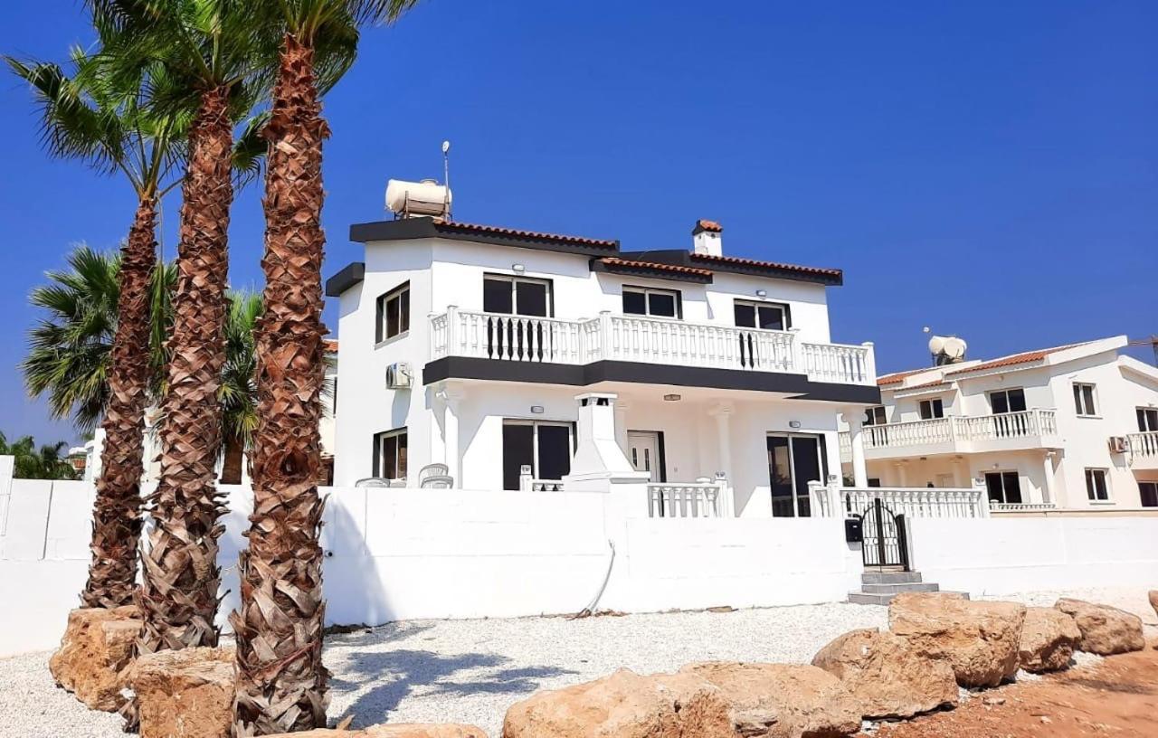 Villa Suncity Boutique Beachfront Ayia Napa Exteriér fotografie