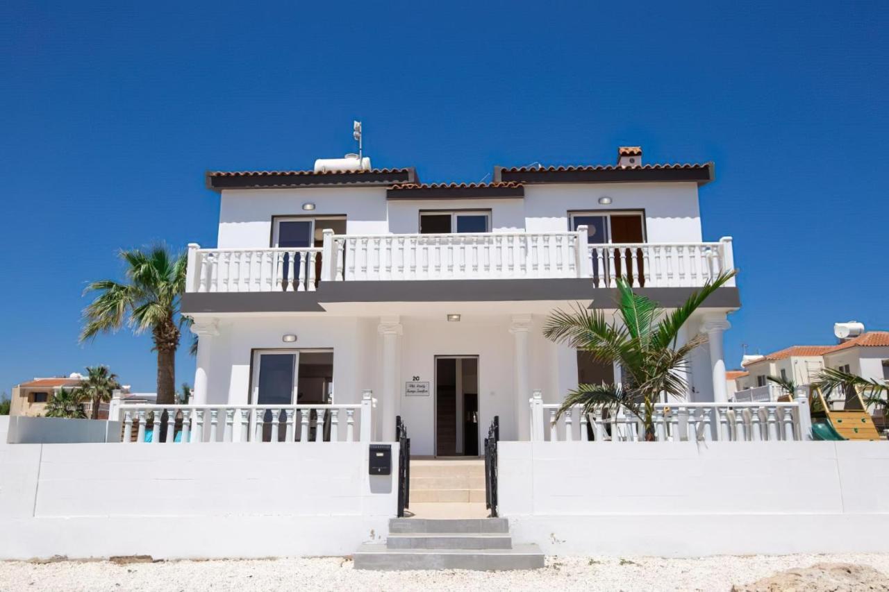 Villa Suncity Boutique Beachfront Ayia Napa Exteriér fotografie