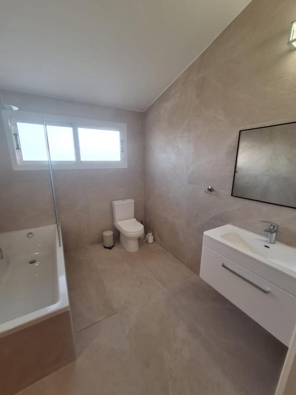 Villa Suncity Boutique Beachfront Ayia Napa Exteriér fotografie